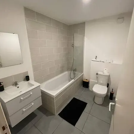 Apartament Renove - Experience Unique - Wifi Gratuit *