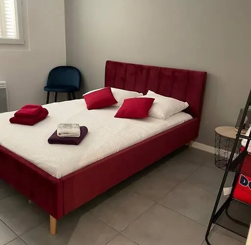 Rénové - Expérience Unique - Wifi Gratuit Appartement *